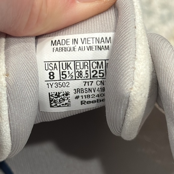 Reebok sneakers - Picture 6 of 10